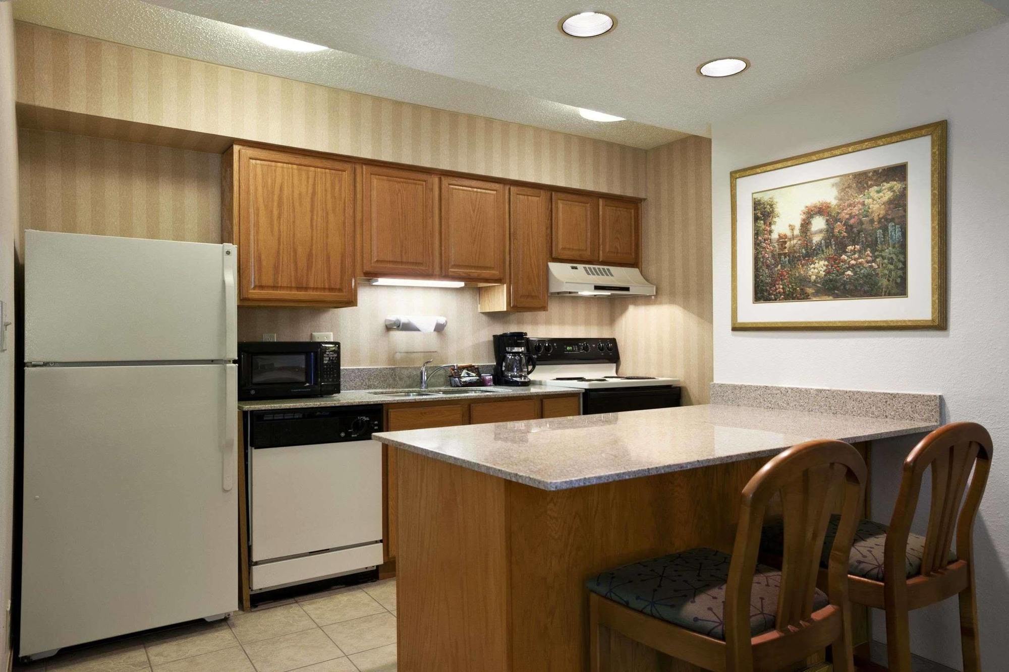 Hawthorn Suites Of Troy Kültér fotó
